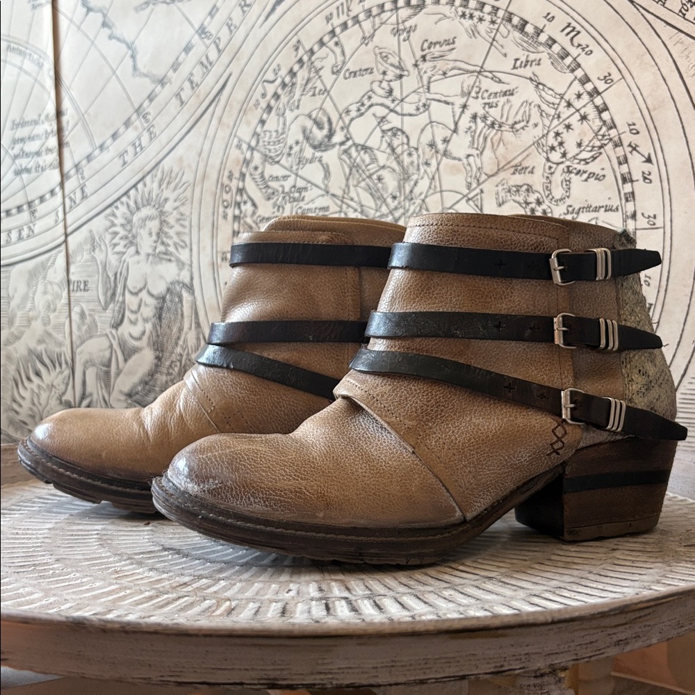 Freebird Mateo Tan Leather Ankle Boots with Dark Brown Straps